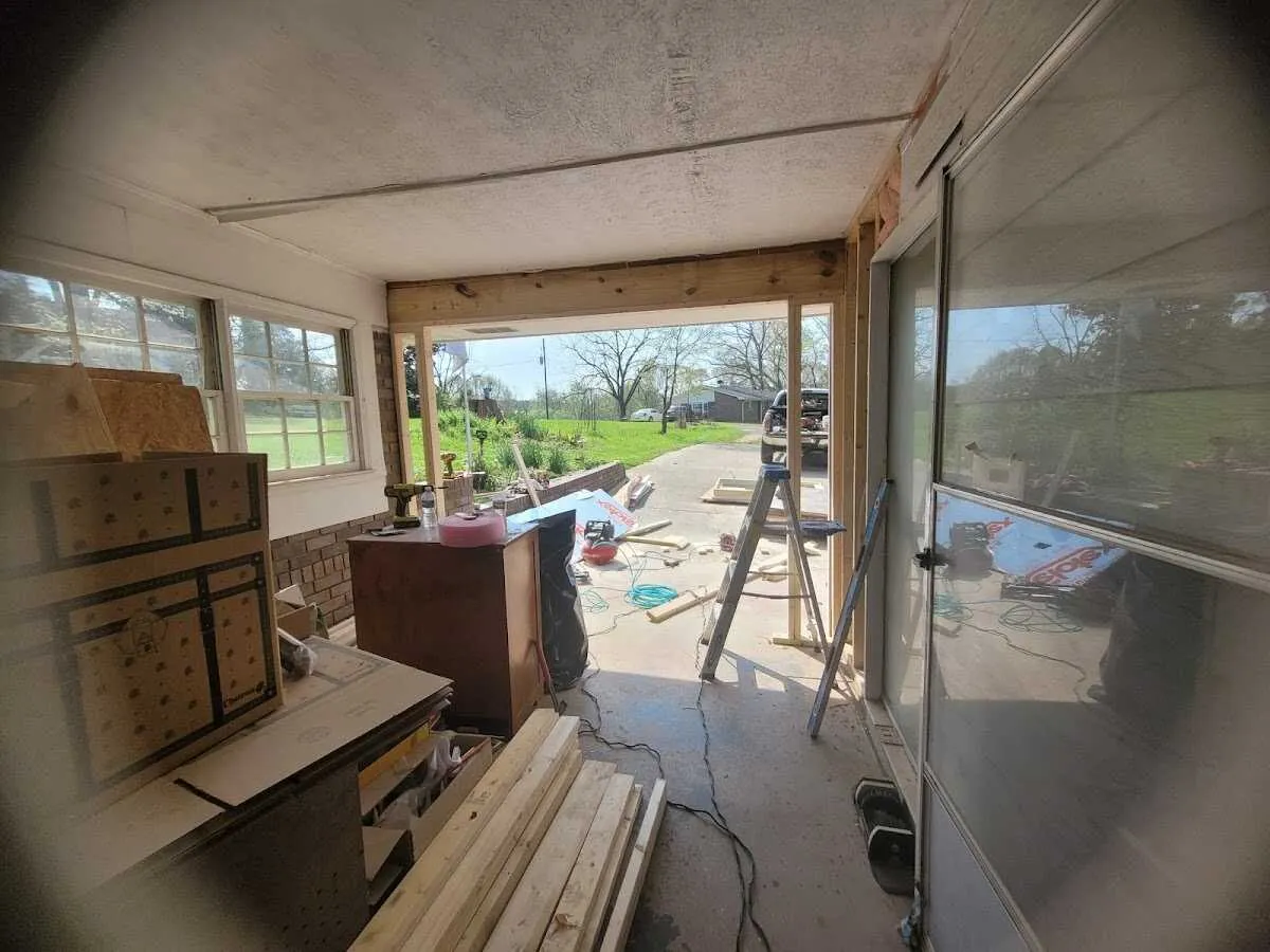 Air movers and dehumidifier for Water Mitigation Services in Babylon